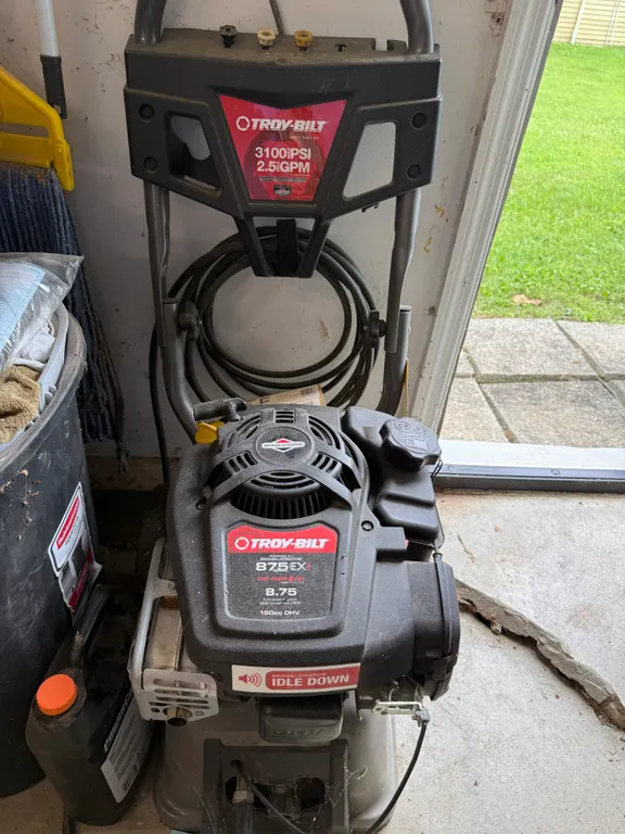 Troy-Bilt 3100 PSI 2.5 GPM Gas Pressure Washer