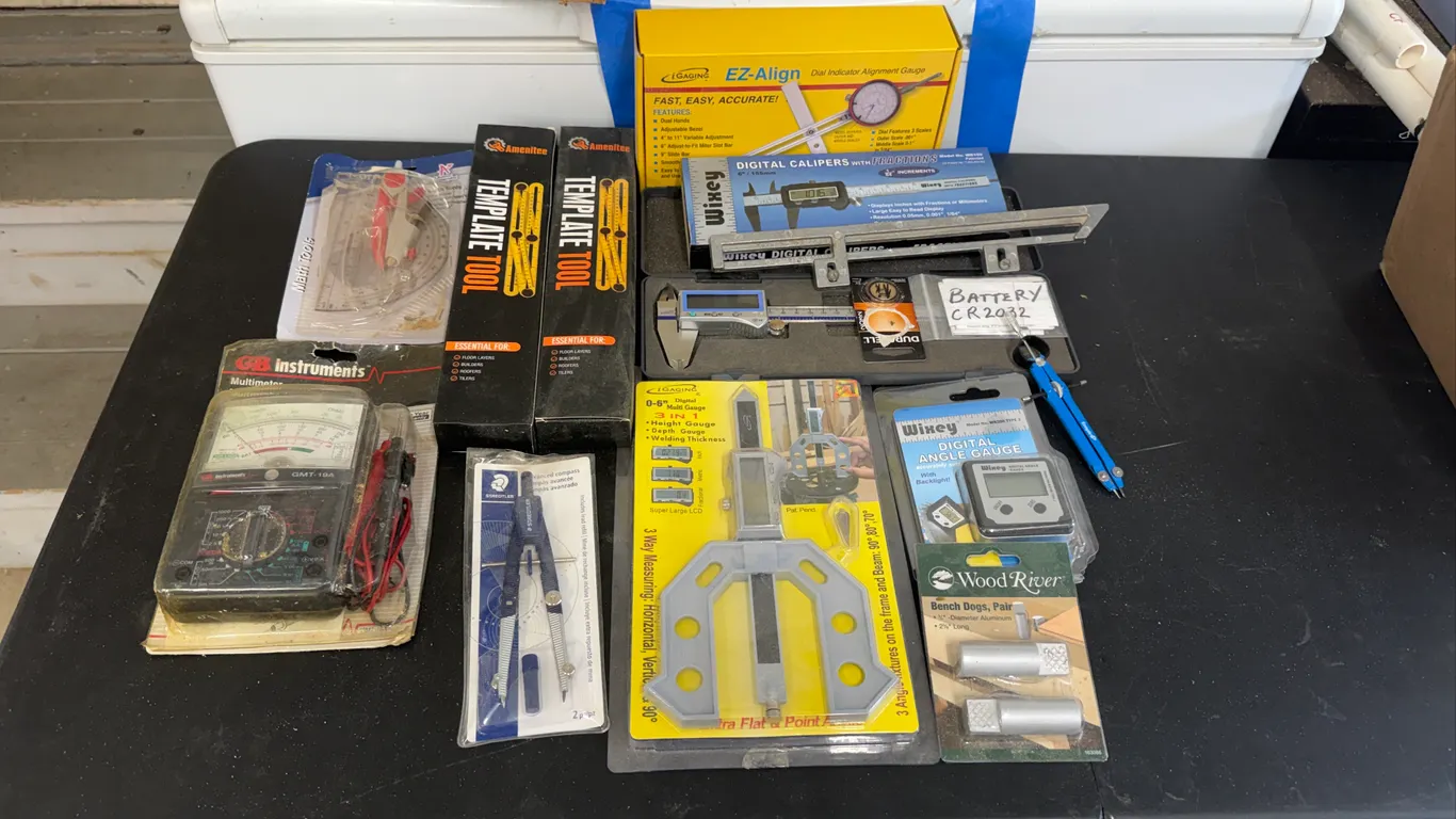 Woodworking Measuring & Precision Tool Assortment
