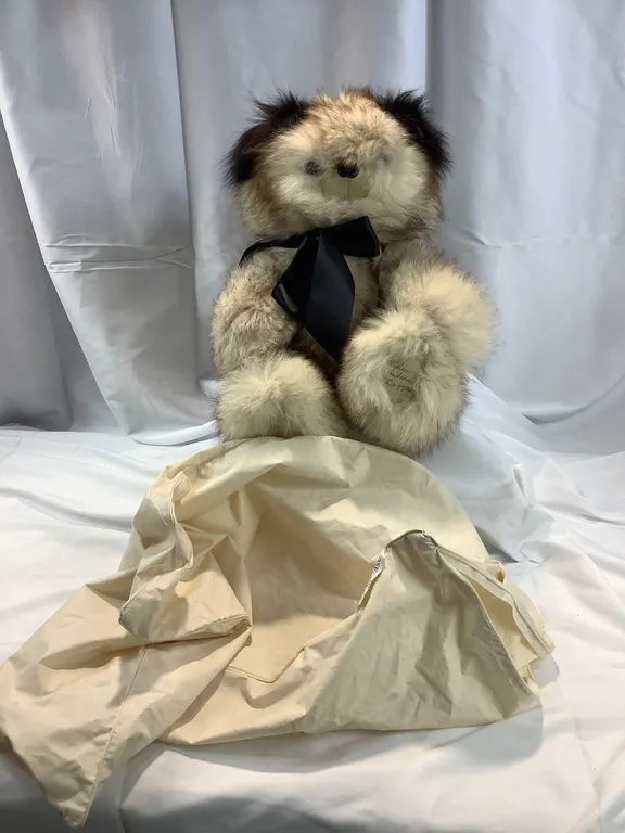 White mink Custom Bear from Winterfair