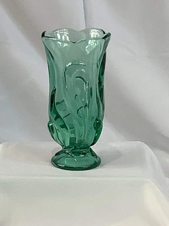 Vintage Fenton Art Glass Vase