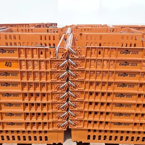 32 Stackable plastic crates