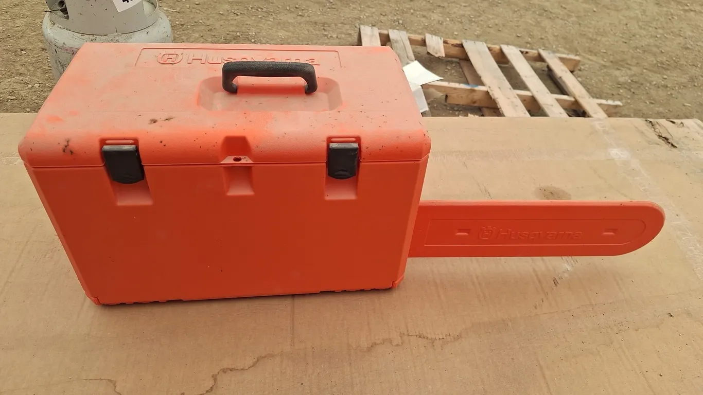 New Husqvarna chainsaw case