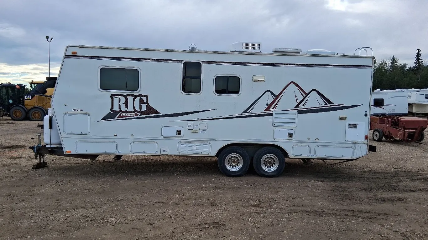 2007 Travelaire (The Rig) RV Trailer