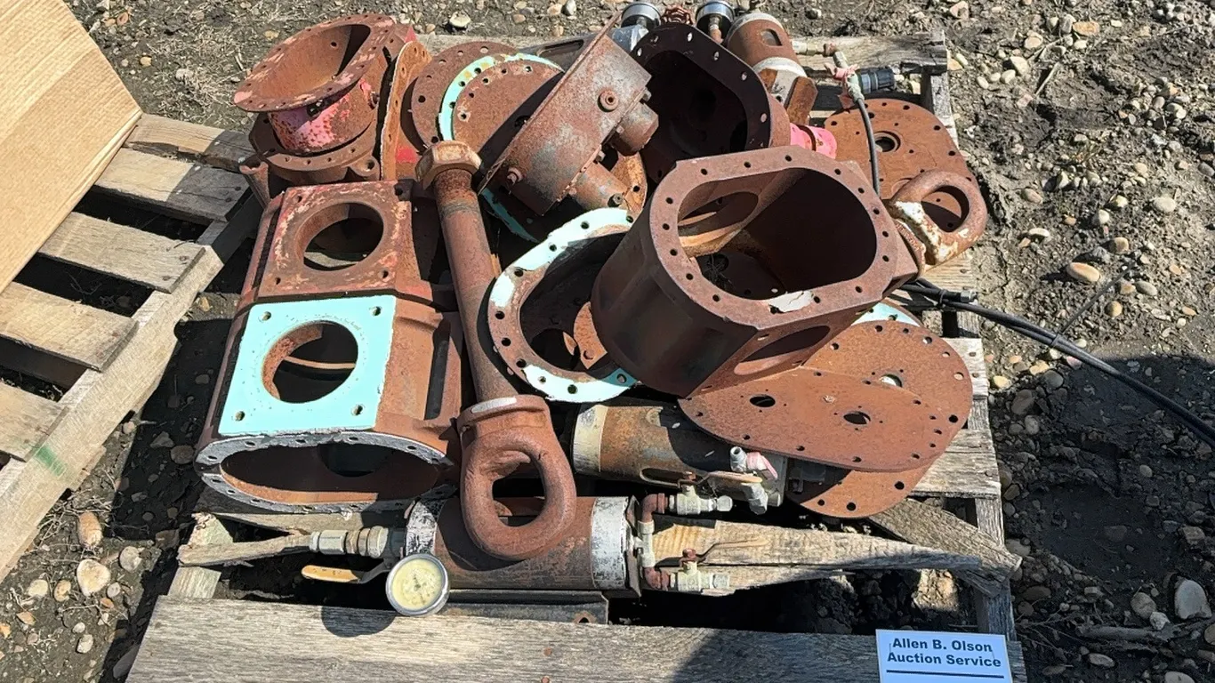ASSORTED PUMP PARTS