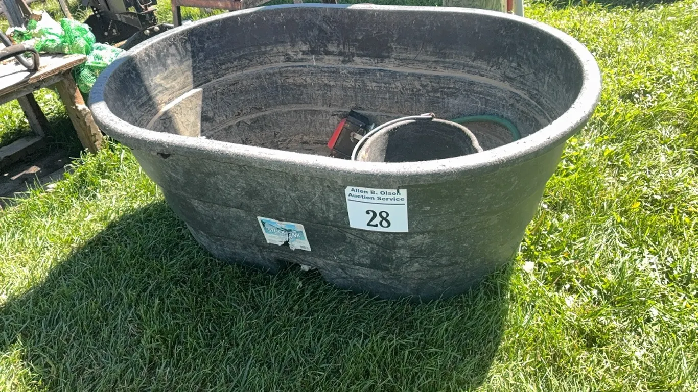 WATER TROUGH w/ FLOAT & BUCKET