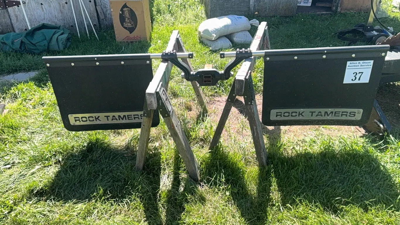 ROCK TAMERS MUD GUARD SYSTEM