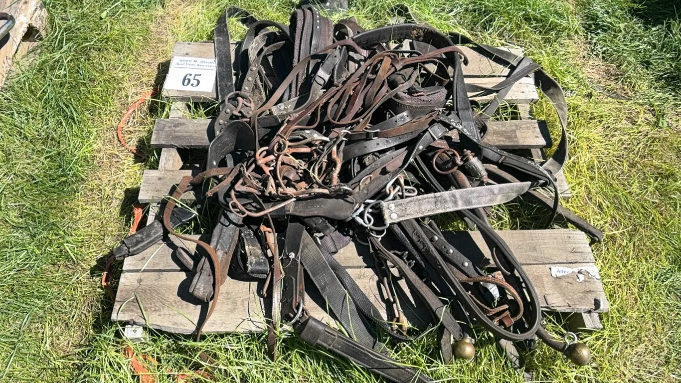 PALLET OF MISC USED HARNESS