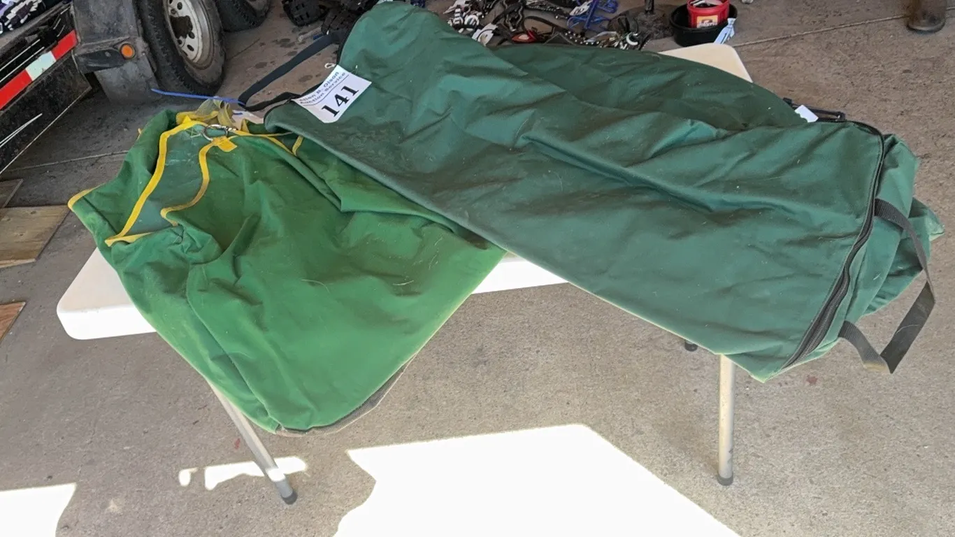 1 SQUARE BALE BAG & 2 JD FEED BAGS