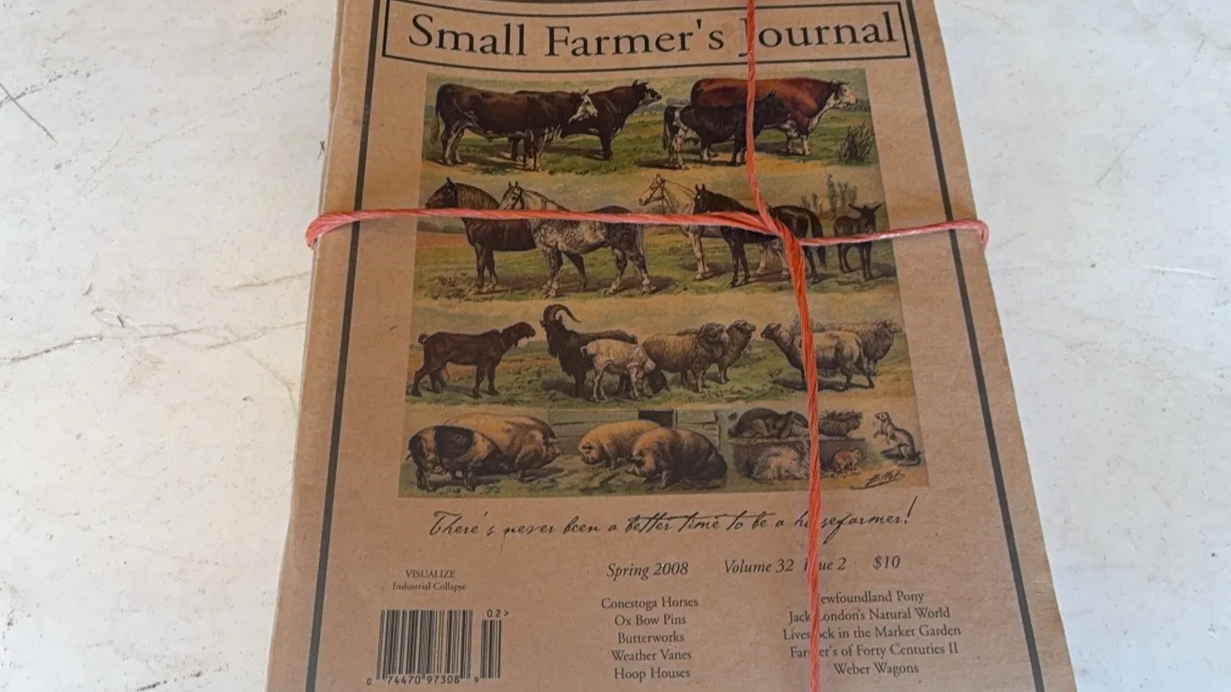 SMALL FARMER'S JOURNAL - COMPLETE 2008 YEAR (4 JOURNALS)