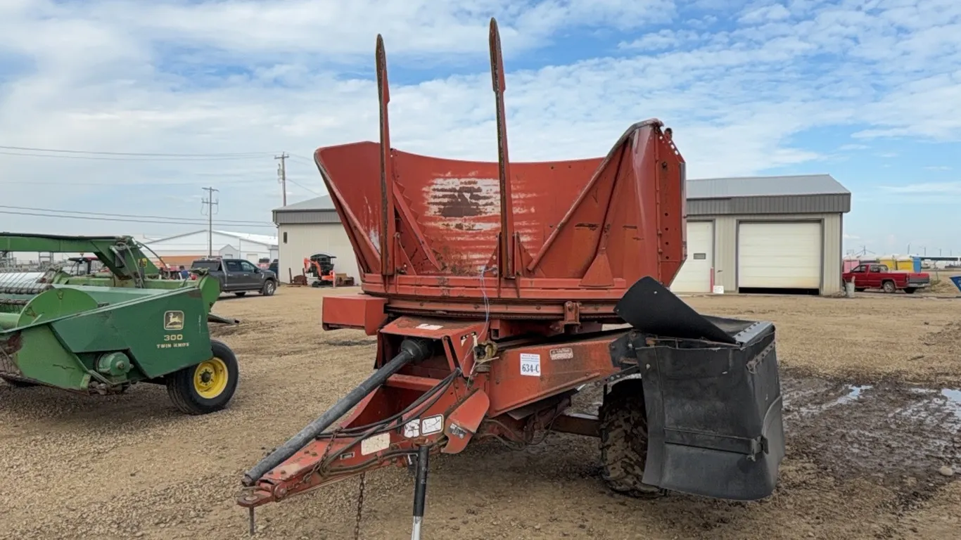 HESSTON BALE PROCESSOR - s/n BP25 00832