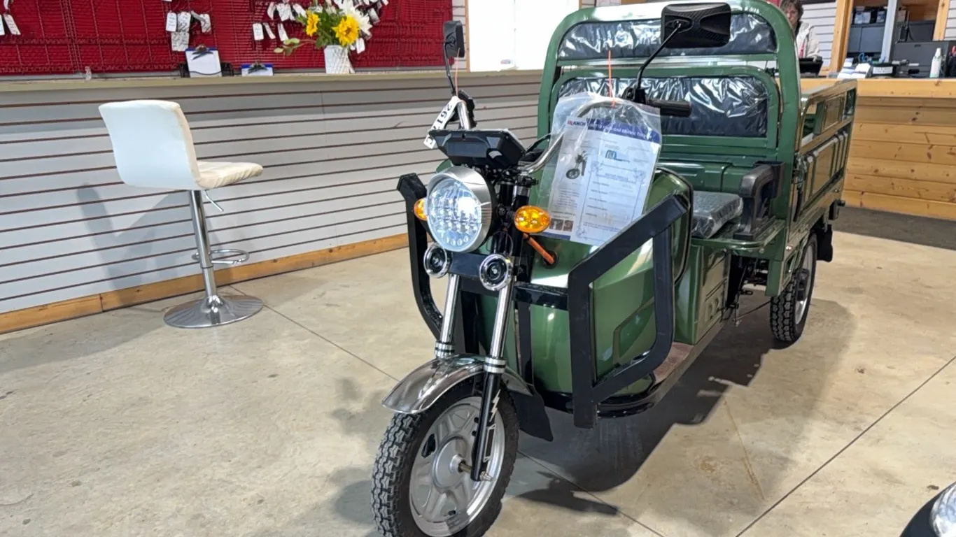 NEW/UNUSED IRET 13 HIGH END ELECTRIC TRICYCLE - VIN: H9RZYF3TXSA136726