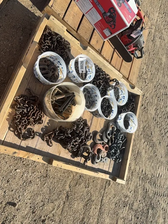 ID 0026 Asst. Log Chains/Chain Pcs/Hooks/Clevis/Pins