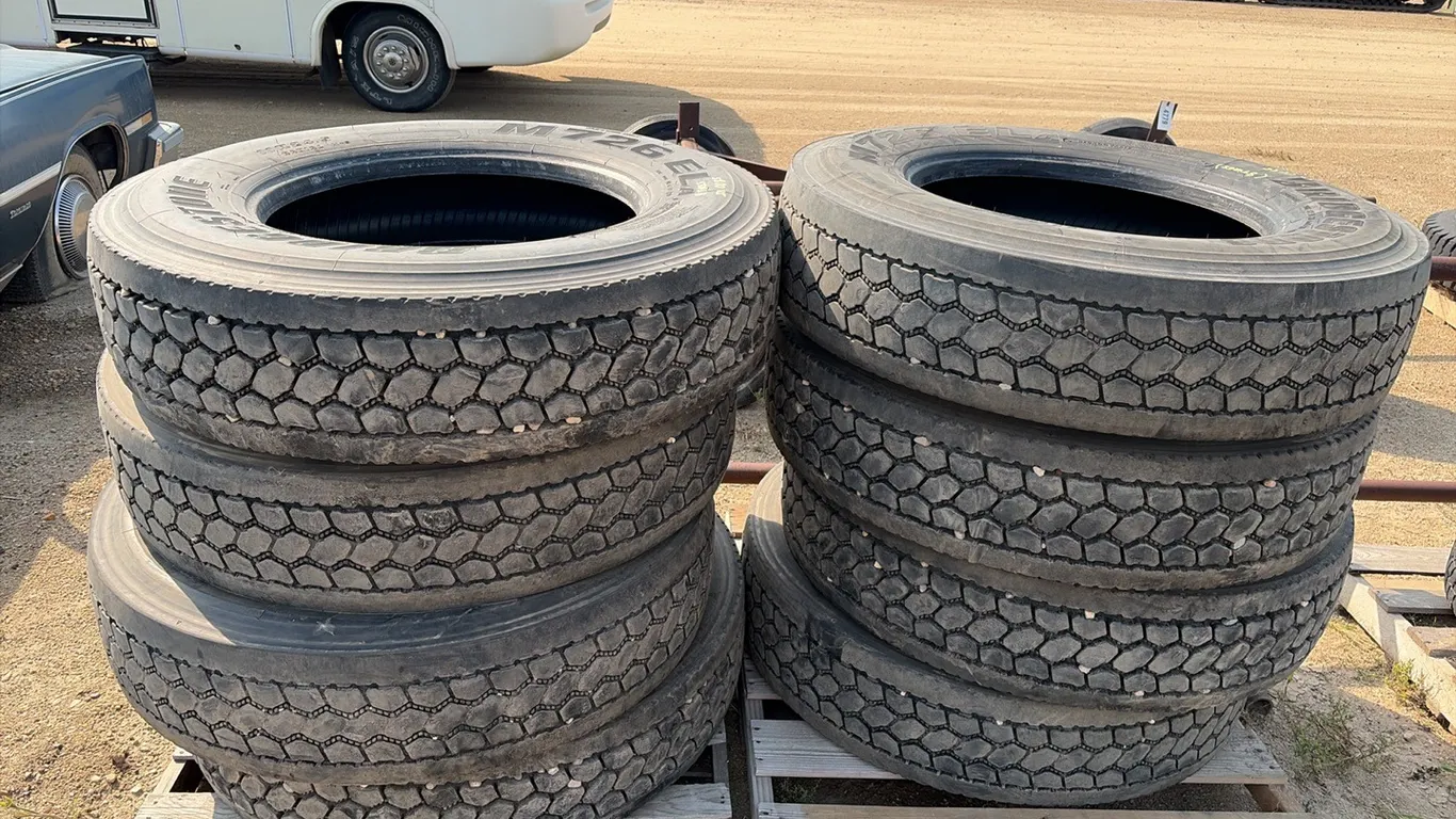 ID 0085 24.5 Tall Dunlap Truck Tires (8)
