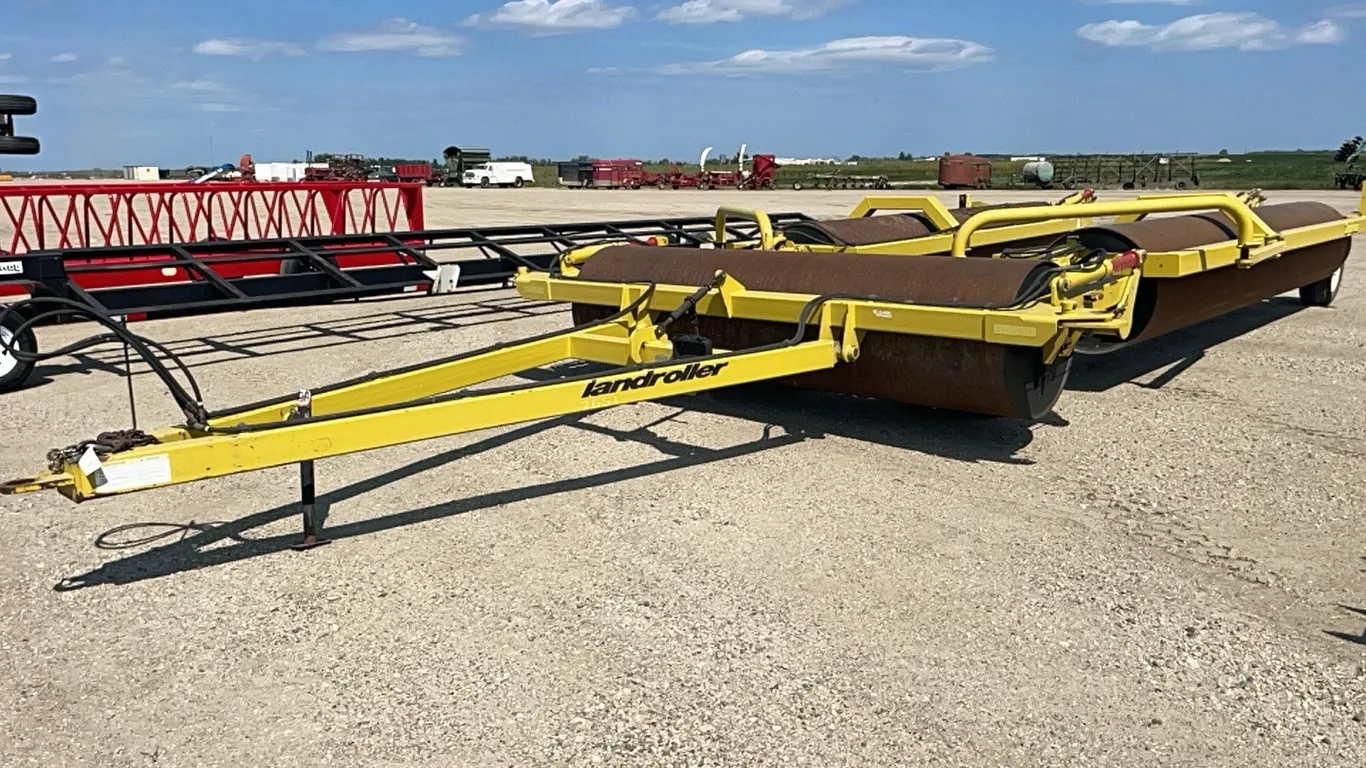 ID 0019 50ft Degleman Land Roller