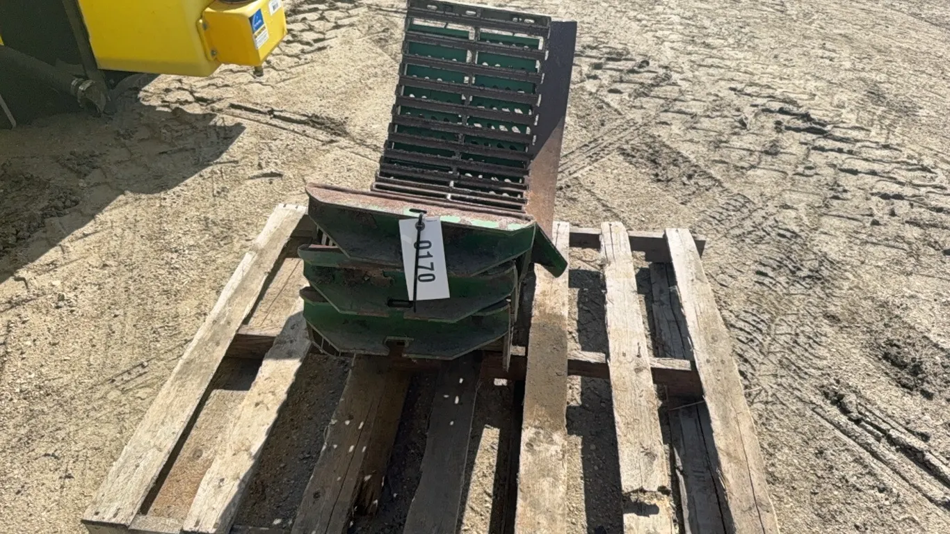 ID 0170 Concaves for John Deere Combine