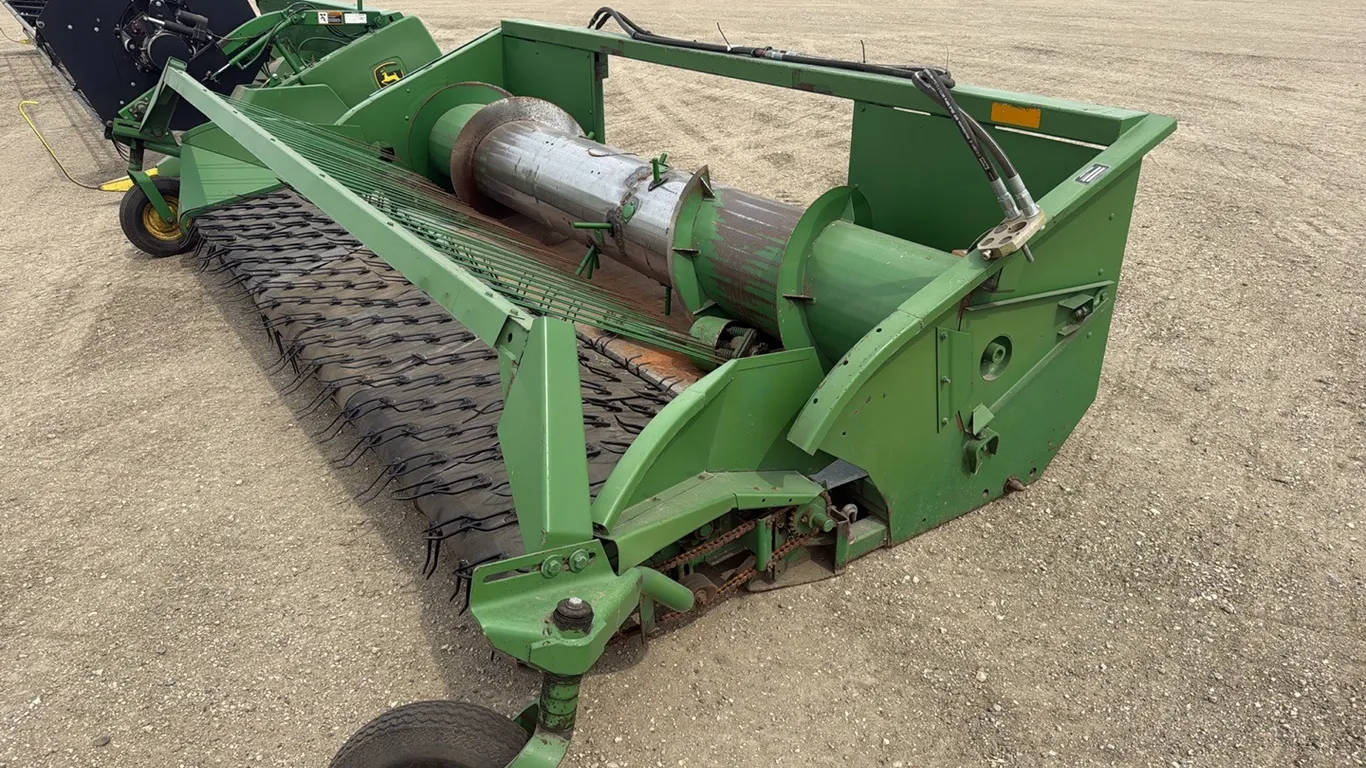 ID 0171 212 John Deere 6 Belt Pickup Head Converted