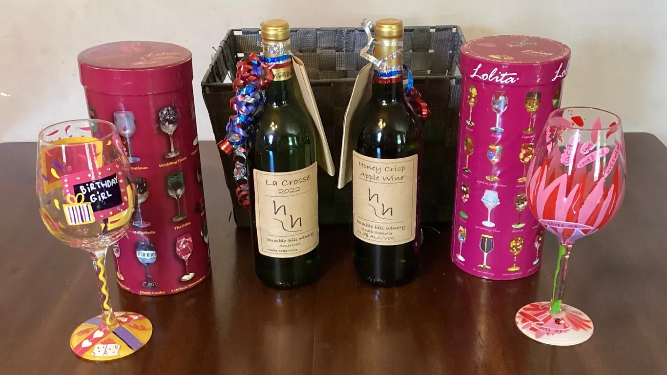 Wine & Glasses