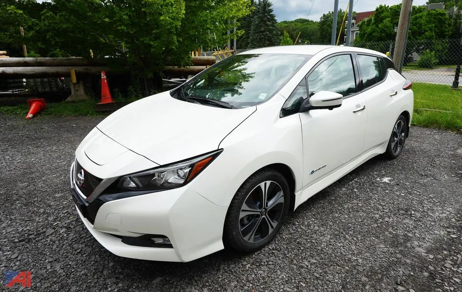 2019 Nissan Leaf 4 Door Sedan PIV Electric Car