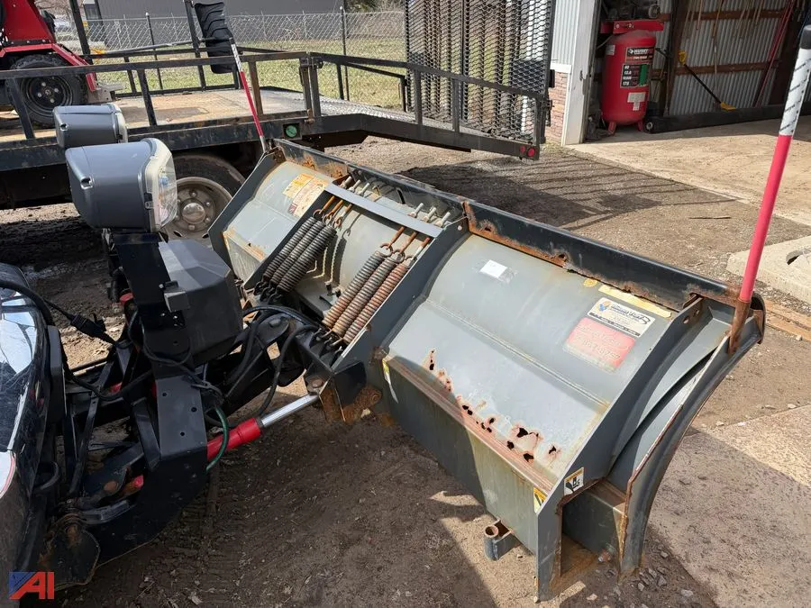 SnowEx 8611 Power Plow