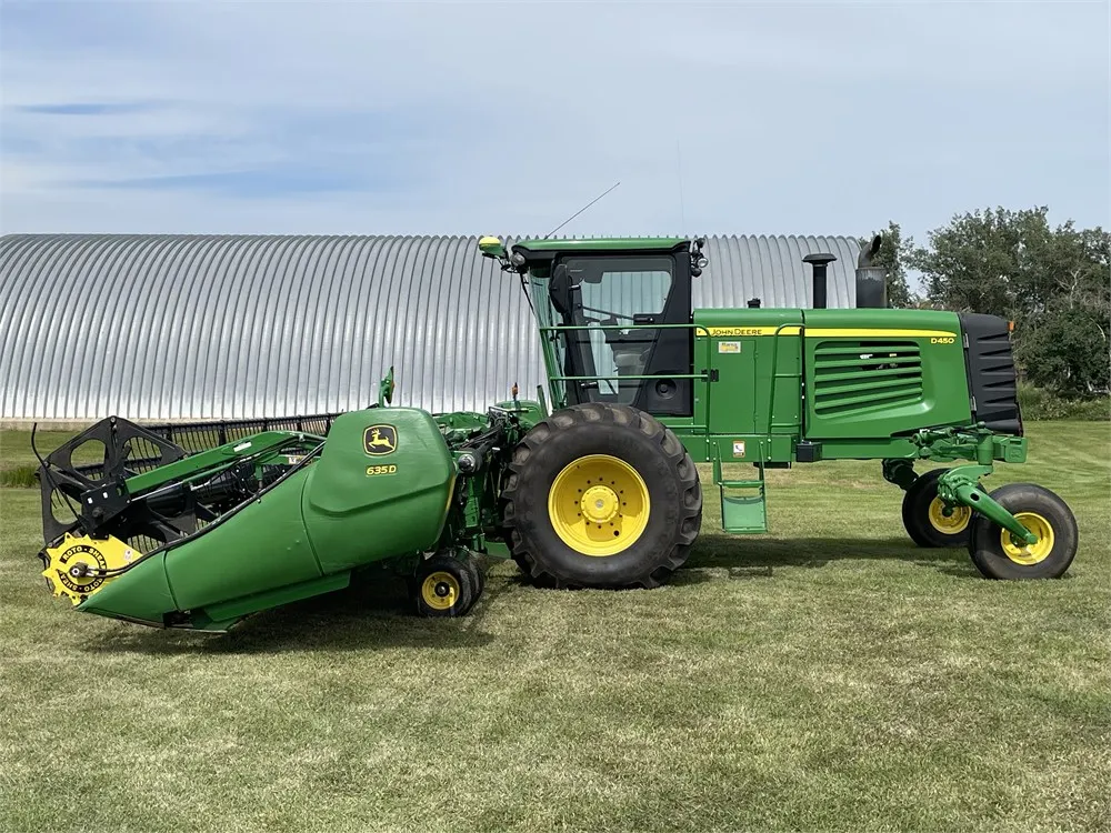 2013 JOHN DEERE D450 Swather, 684 Header Hours, 882 Engine Hours, Shedded