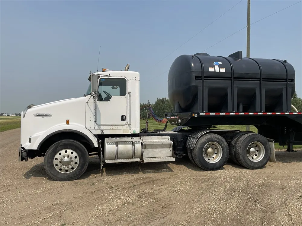 2004 KENWORTH T800 Day Cab Highway Tractor, 312,859 KM. Showing, Shedded