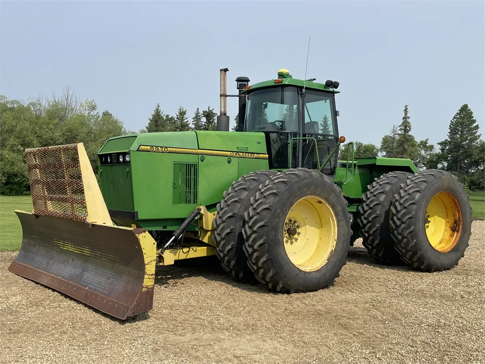 1996 JOHN DEERE 8970 4WD Tractor w/ Degelman 14 Ft. 6 Way Front Dozer Blade