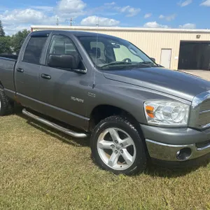 2008 Dodge Ram Laramie Quad Cab, second owner. 5.7 hemi, 245.000 km. Automatic, AC, CC,PW, PDL. New tires in Oct/25. $3,000 work order on front end & 