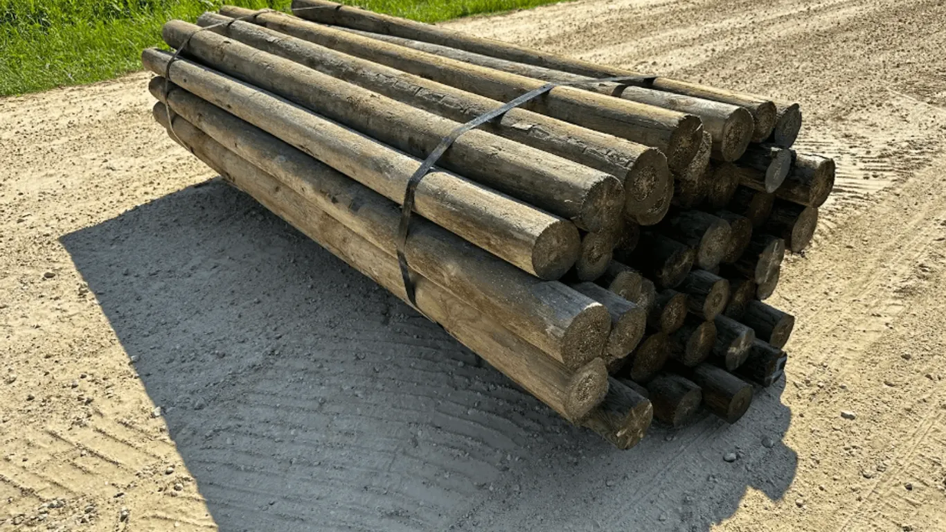 (45) 4''x 8' Red Pine Wood Post