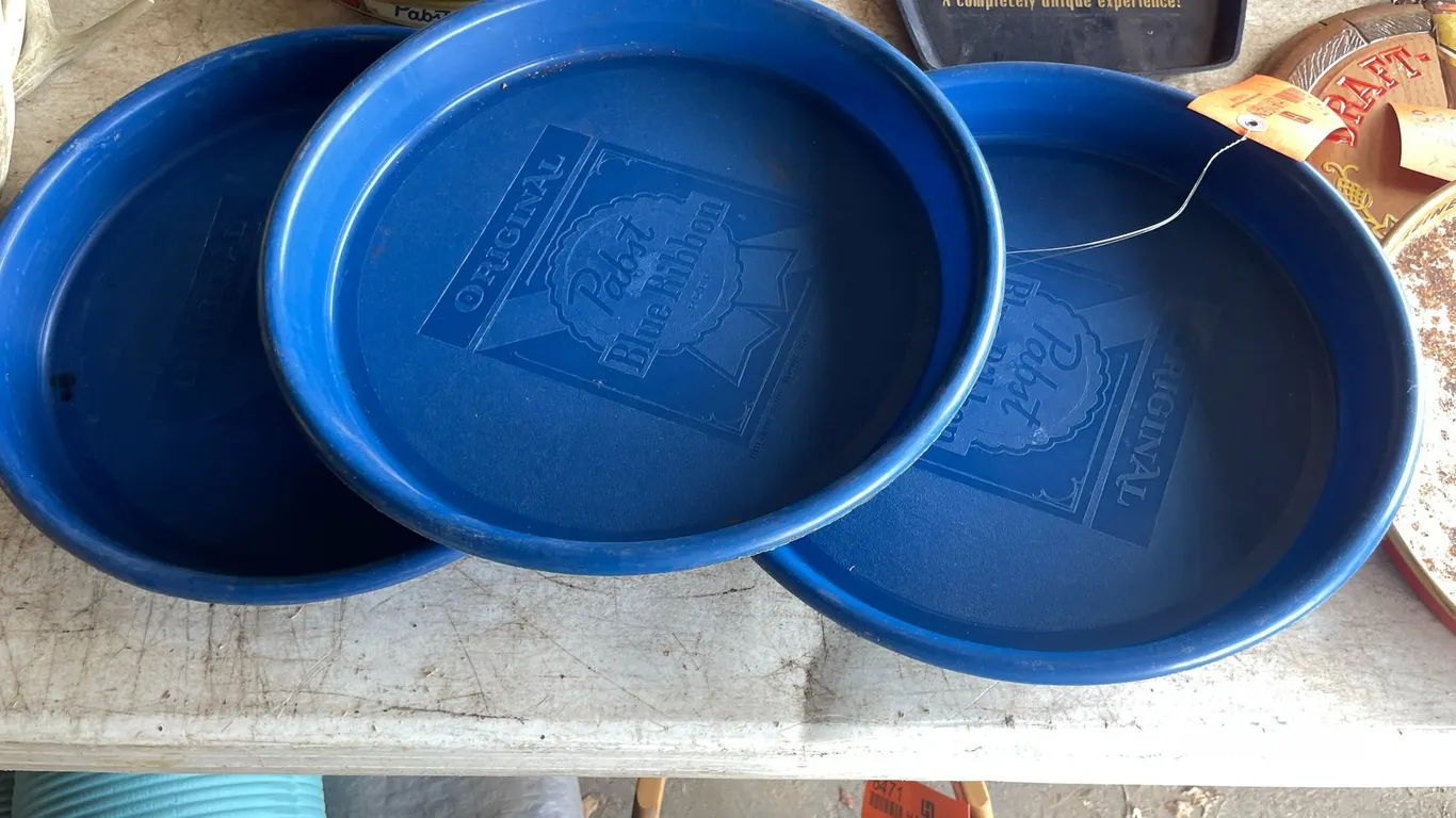 (3) Poly Pabst Blue Ribbon Trays