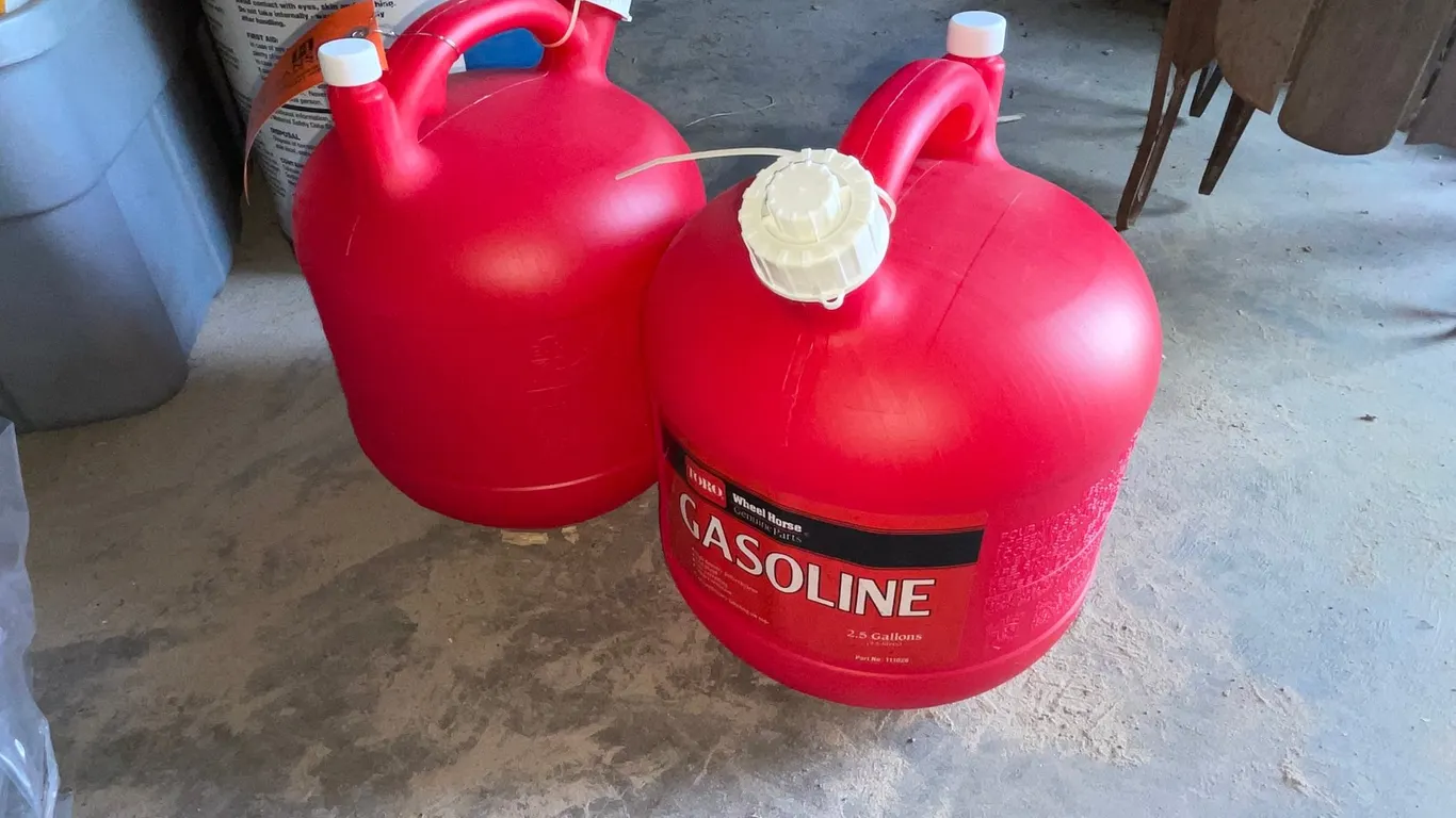 (2) New Toro Poly Gas Cans