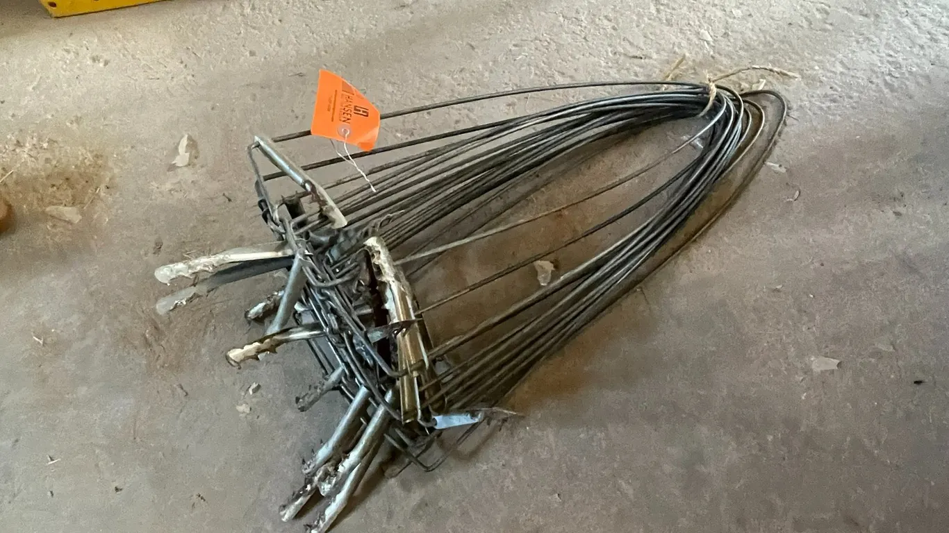 Wire Animal Stretchers