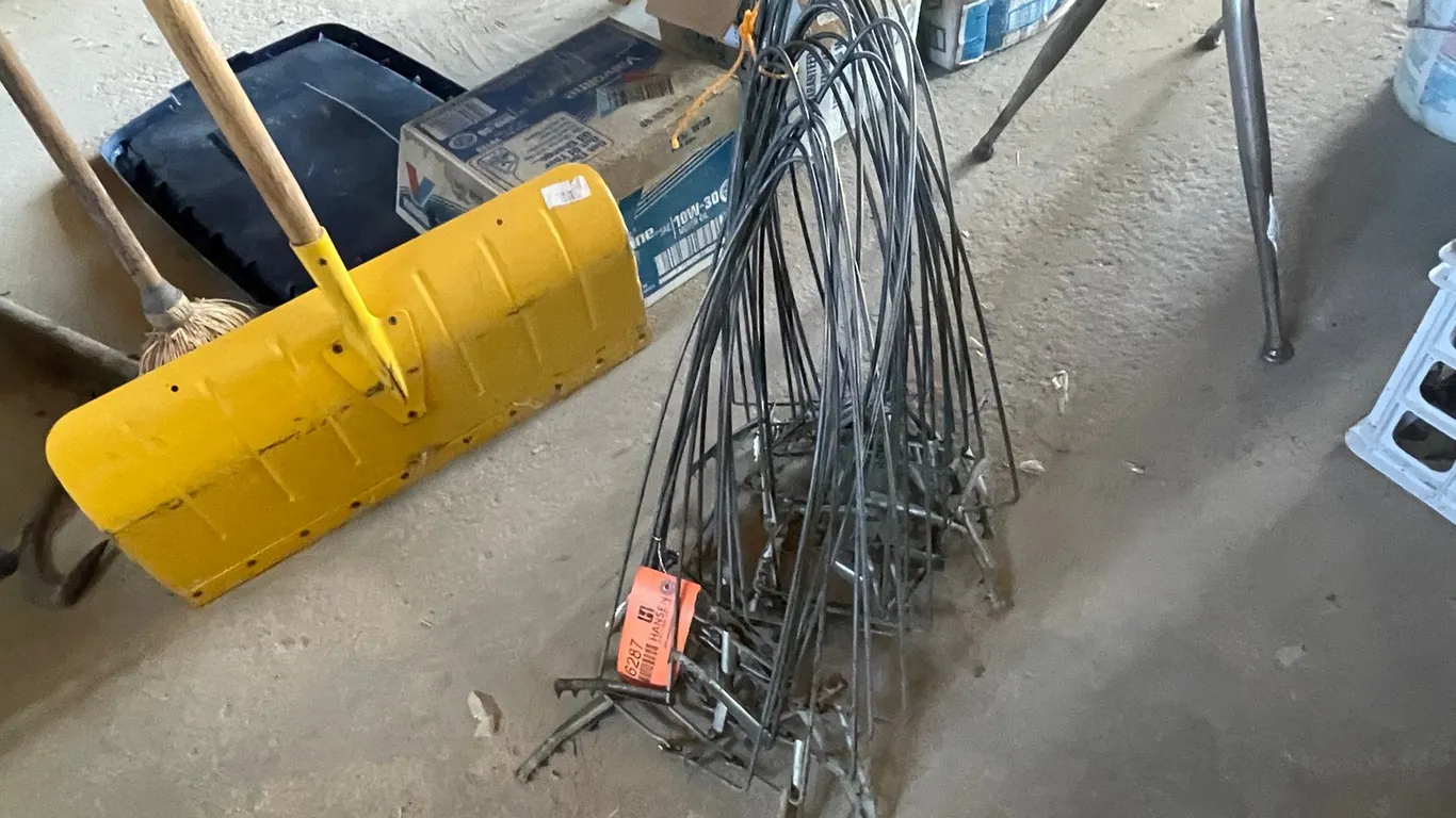 Wire Animal Stretchers