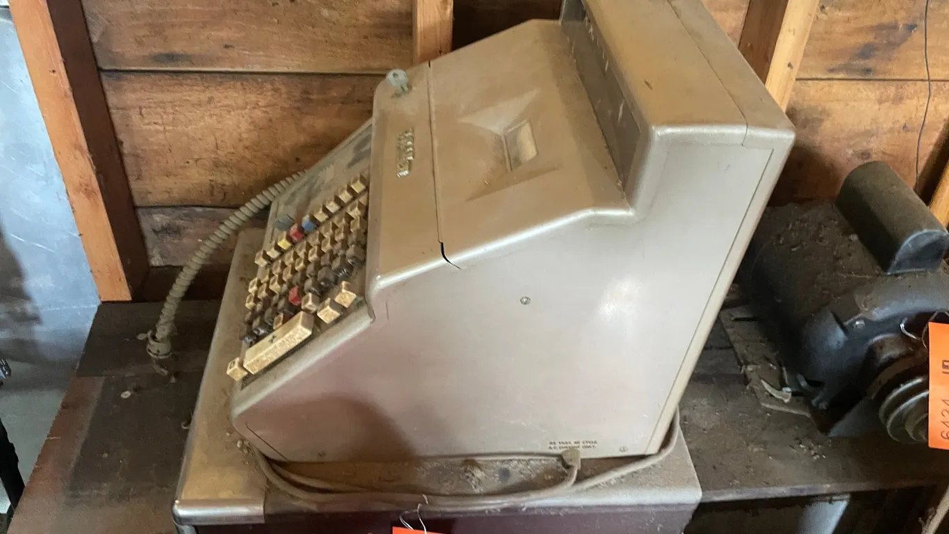 Vintage R.C. Allen Cash Register