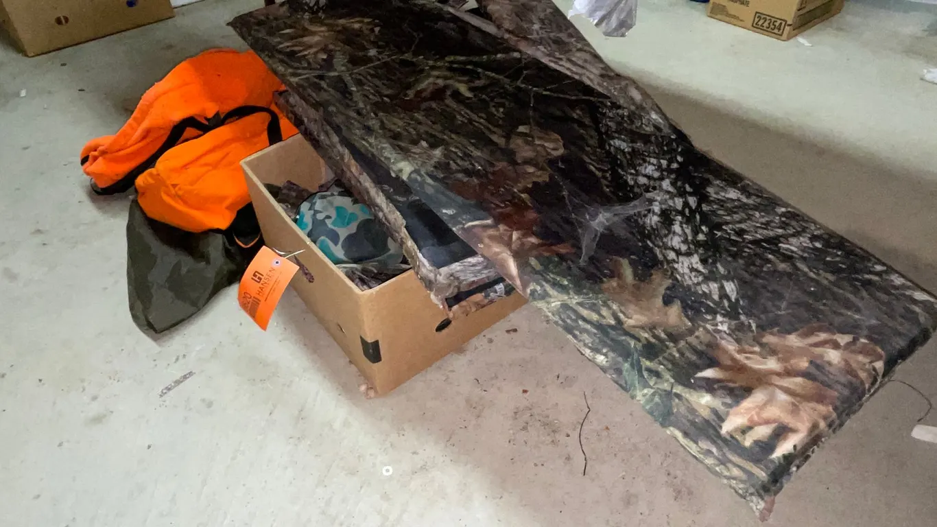 Various Hunting Items