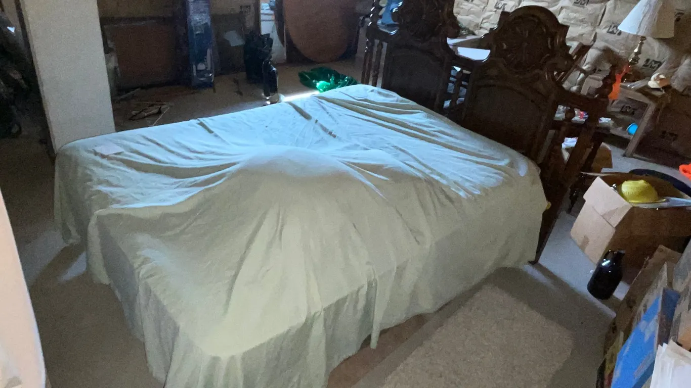 Full Size Bed Set