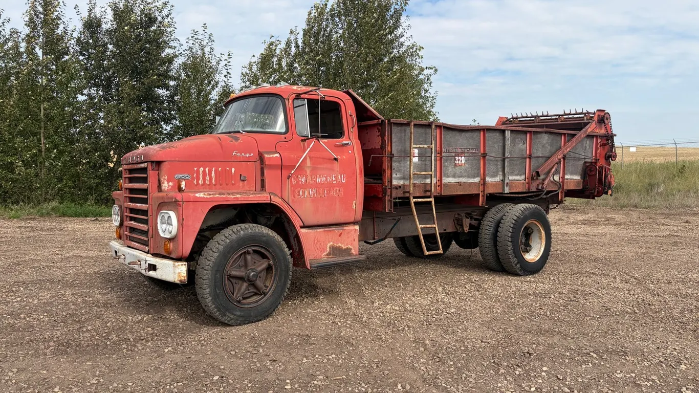 Fargo C500 S/A Manure Spreader