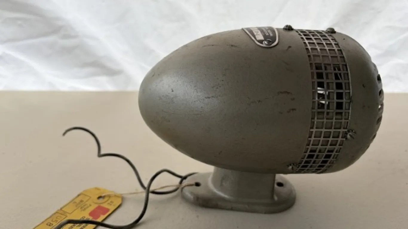 Antique Fire/Ambulance Siren