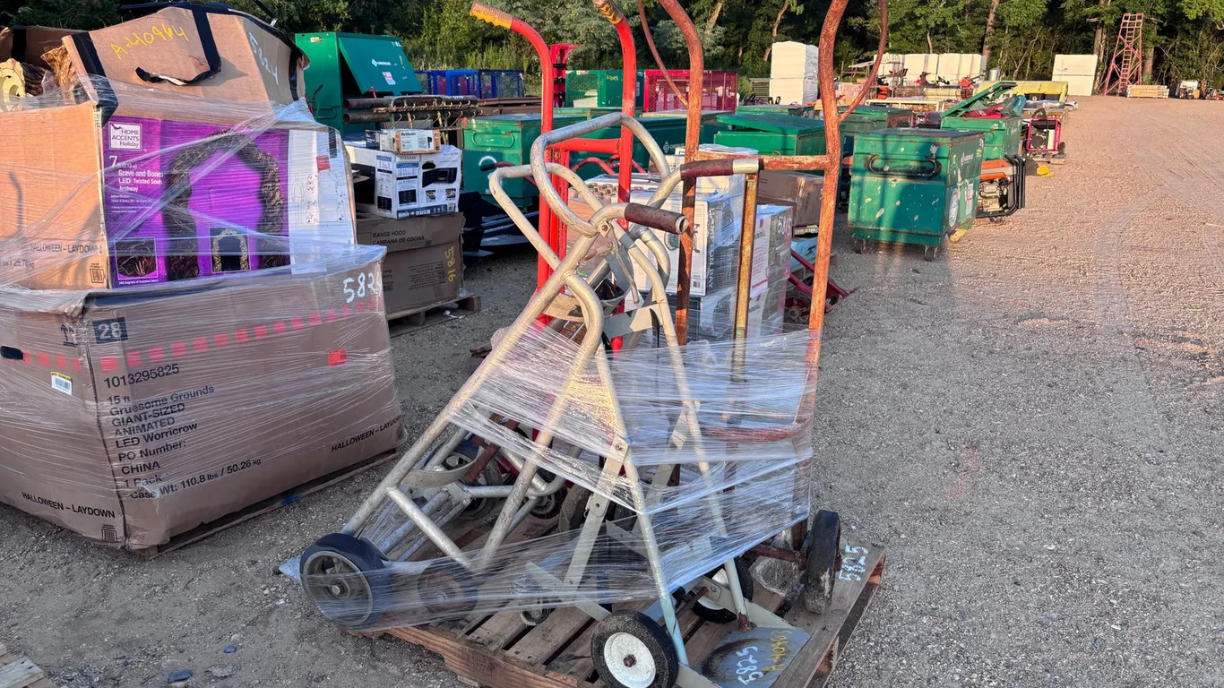 HAND TRUCKS