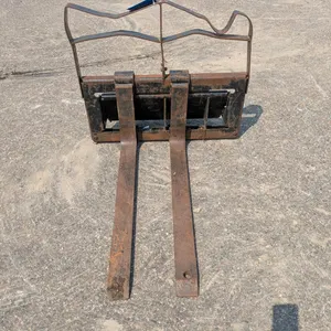 Toro Pallet Fork Attachment for Dingo, 32" Forks