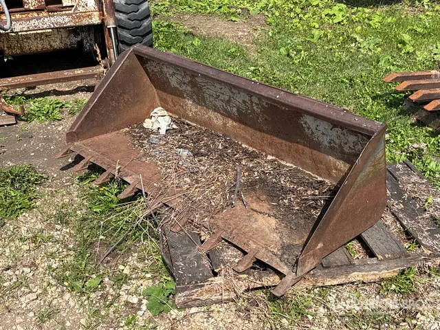 60 in Bucket - Fits Bobcat 722 Skidsteer