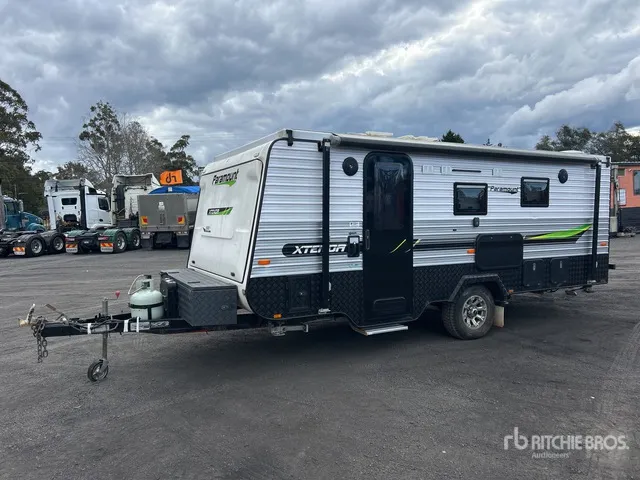 2020 Paramount Caravans X-Tenda 17 ft S/A Pop Top Travel Trailer