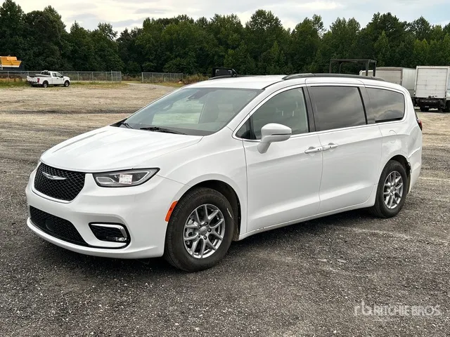 2022 Chrysler Pacifica Minivan