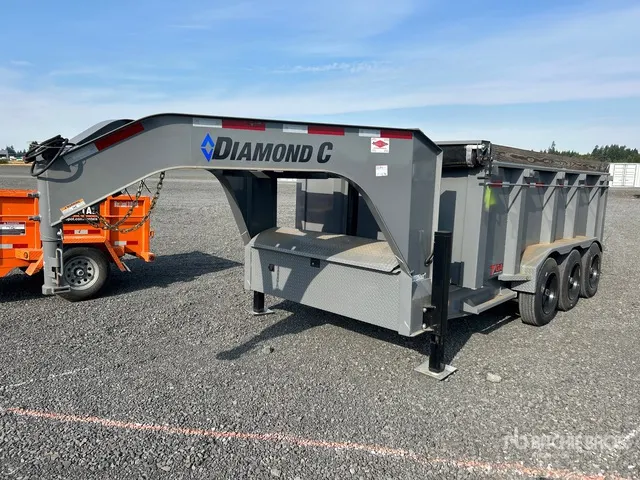 2022 Diamond C LPT307 14X 14 ft Tri/A Gooseneck Dump Utility Trailer