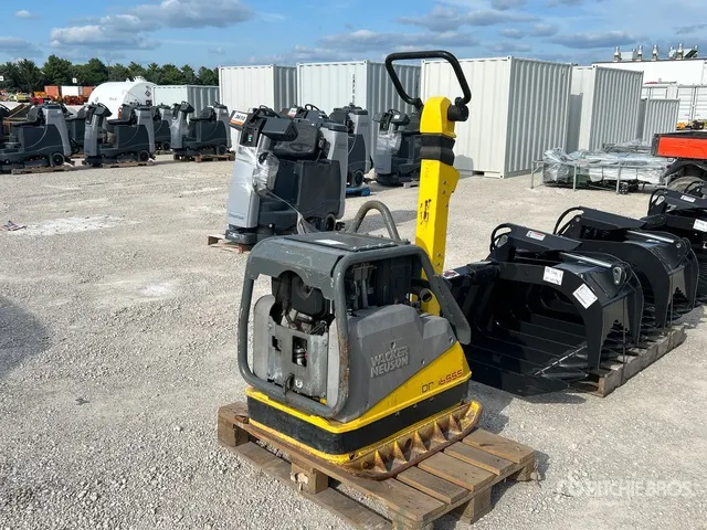 2022 Wacker Nueson DPU 6555He Vibratory Plate Compactor