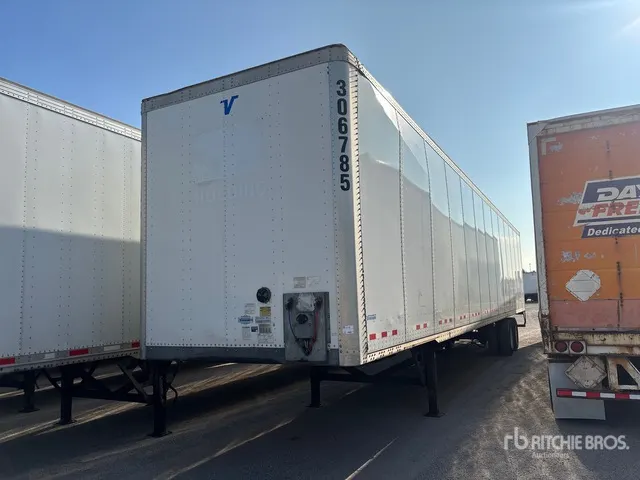 2023 Vanguard VXP 53 ft x 102 in T/A Van Trailer