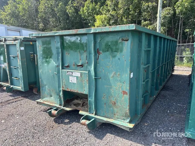 22 ft Roll-Off Container
