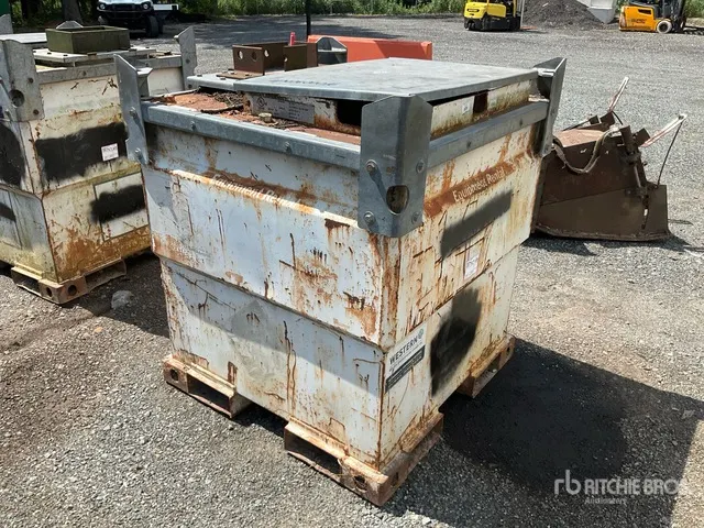 Sunbelt 250 gal Fuel Tank