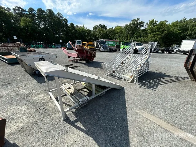 Quantity of Boarding Stairs