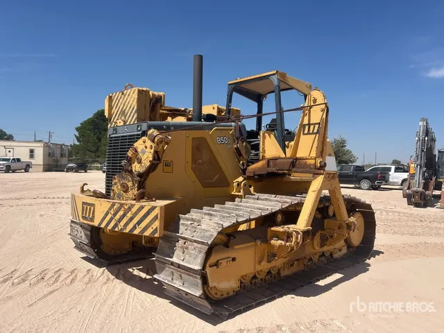 2008 John Deere 850J LGP Pipelayer w/ Midwestern Conversion