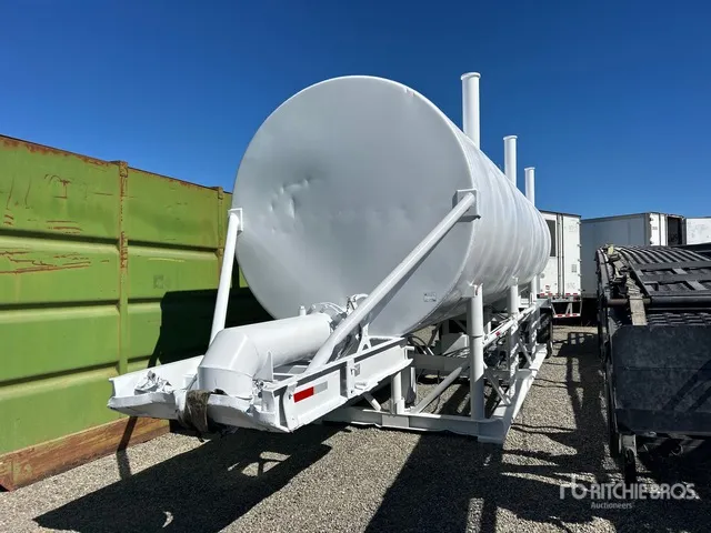 1999 Interpipe 10000 gal S/A Portable Water Tower